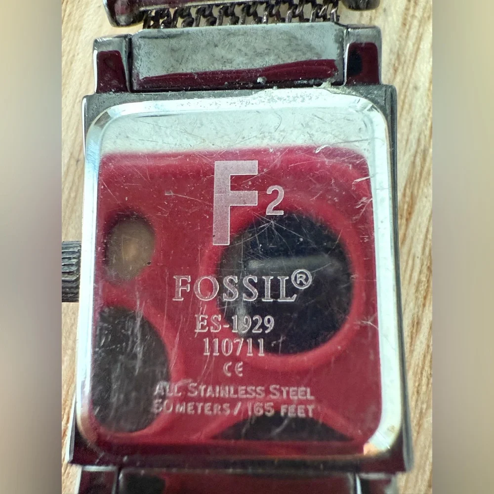 Fossil f2 ladies metallic gunmetal gray watch NEW BATTERY